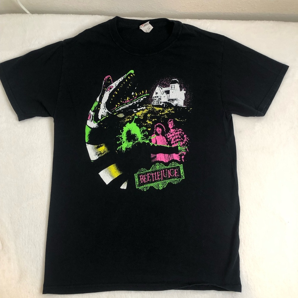 Beetlejuice Neon Sandworm Graphic Print Black Shirt Adult Small Halloween